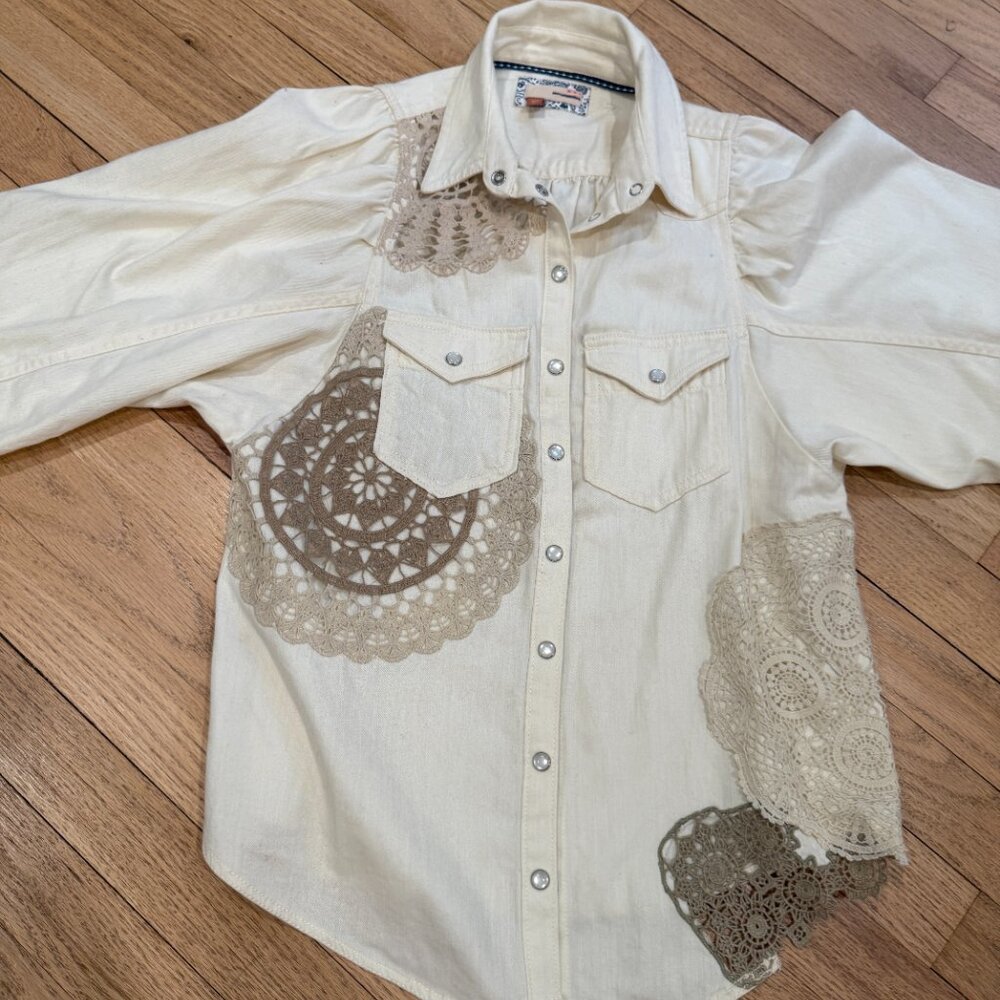 Anthropologie Bohemian Crochet 3/4 Sleeve Button Down NWOT Size XXS - Picture 4 of 7